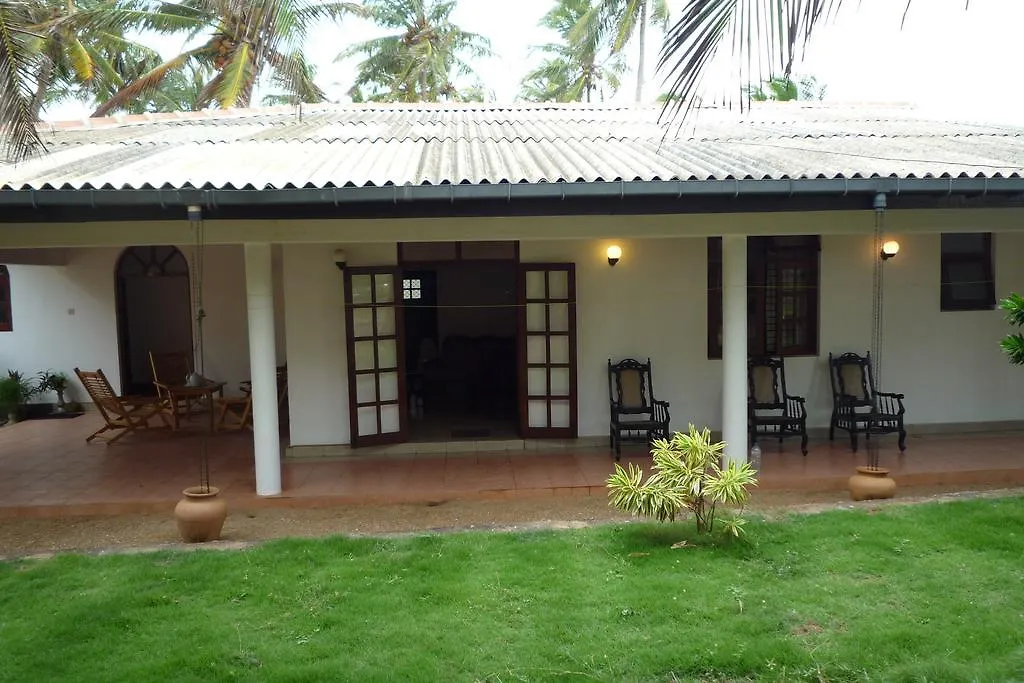 Beach House Negombo Prázdninový dům