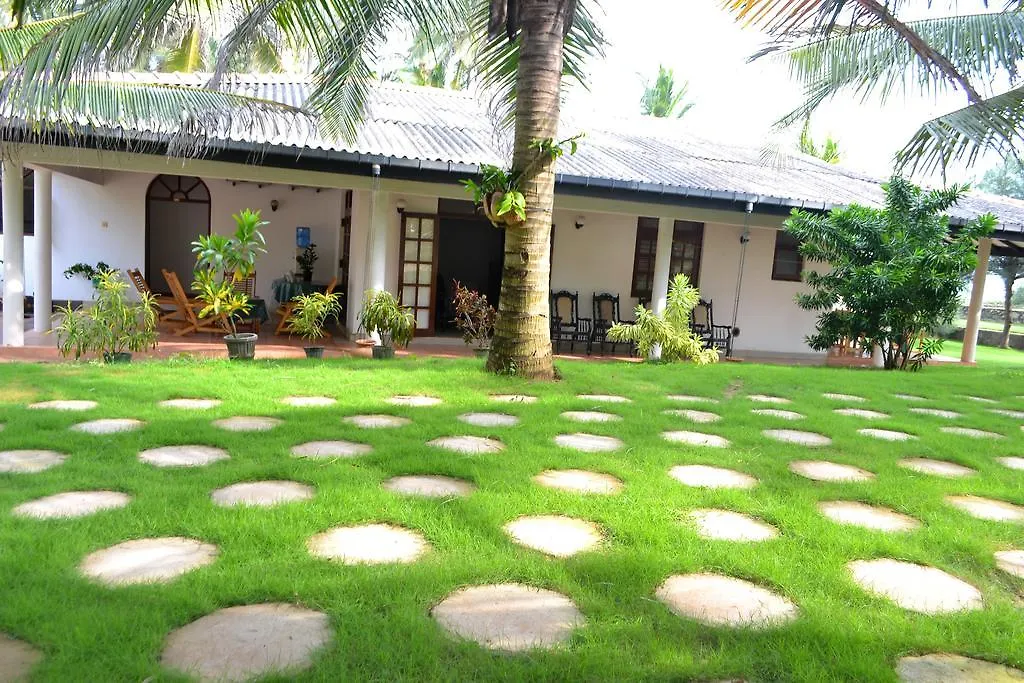 Beach House Negombo Prázdninový dům